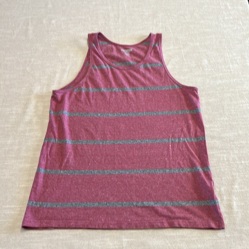 Old Navy  Premium Men’s maroon tank with gray and black stripes. Size Medium